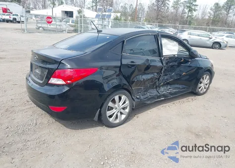2013 Hyundai Accent Gls z USA, uszkodzony, nr VIN KMHCU4AE9DU474879